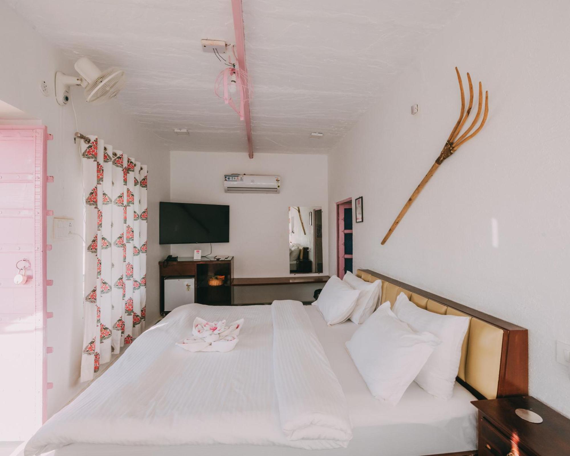 The Luxe Pushkar - A Luxury Farmstay In Pushkar Buitenkant foto